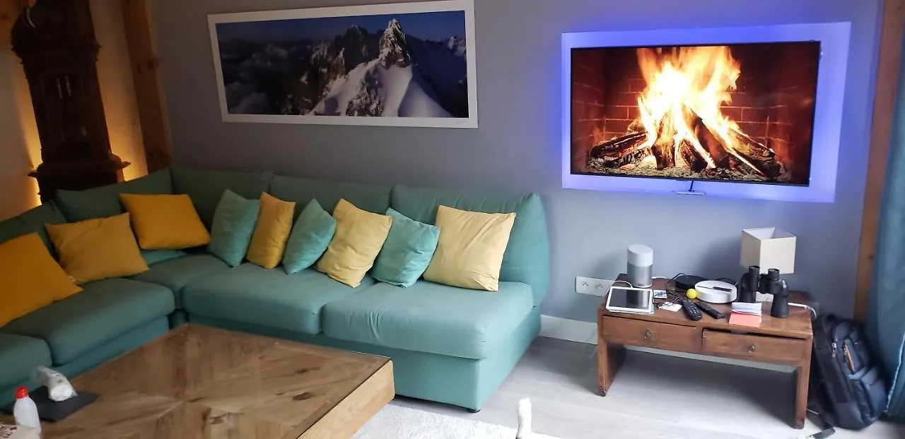 Apartment Bel Appartement Entier En Style Chalet A Chamonix France
